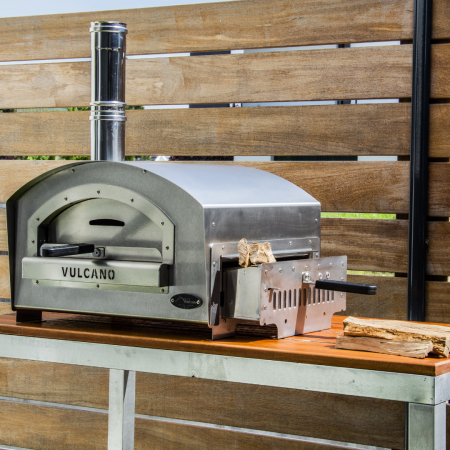 Vulcano Taal Four Pizza Barbecue 09